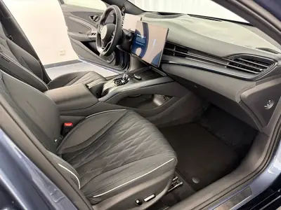 BYD Seal 82,5 kWh Excellence — Berline électrique 530 ch, garantie 6 ans usine — Miniatur 9