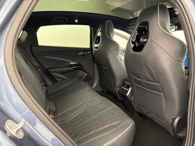 BYD Seal 82,5 kWh Excellence — Berline électrique 530 ch, garantie 6 ans usine — Miniatur 8
