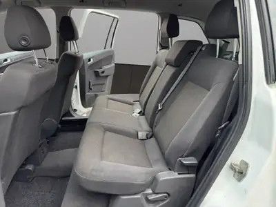 Opel Zafira 1.8i 16V Enjoy — Monospace 7 places fiable, attelage et faible kilométrage — Miniatur 13