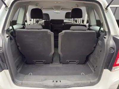 Opel Zafira 1.8i 16V Enjoy — Monospace 7 places fiable, attelage et faible kilométrage — Miniatur 18