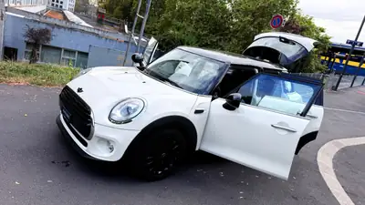 MINI Cooper 2017 — Citadine dynamique et économe, 113'000 km — Miniature 15