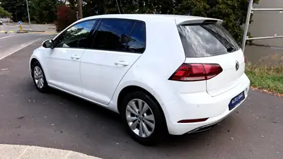 VW Golf 1.4 TSI Comfortline — Essence dynamique, 122 000 km, entretien optimal — dettaglio