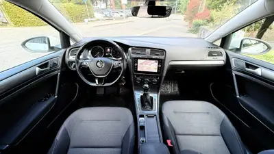 VW Golf 1.4 TSI Comfortline — Essence dynamique, 122 000 km, entretien optimal — Miniatura 9