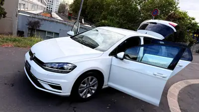 VW Golf 1.4 TSI Comfortline — Essence dynamique, 122 000 km, entretien optimal — Miniatura 14