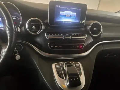 Mercedes-Benz V 220 CDI Lang — Monospace 8 places, automatique, freins neufs — Thumbnail 12