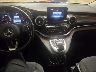 Mercedes-Benz V 220 CDI Lang — Monospace 8 places, automatique, freins neufs — Thumbnail 15