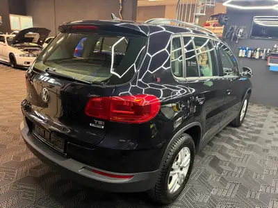 VW Tiguan 1.4 TSI BlueMotion — SUV compact fiable, entretien récent — détail
