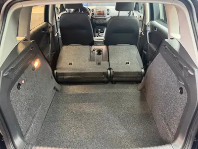 VW Tiguan 1.4 TSI BlueMotion — SUV compact fiable, entretien récent — Miniature 17