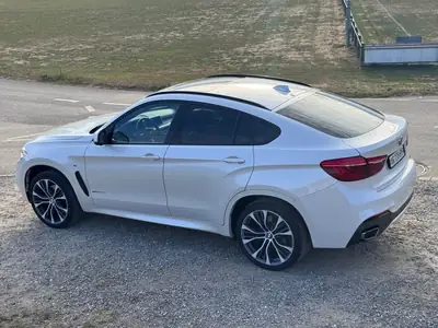 BMW X6 40d xDrive — SUV coupé diesel puissant, 190'000 km, sans sinistre — fianco