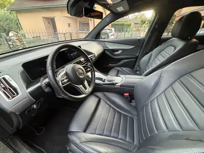 Mercedes-Benz EQC 400 4Matic — SUV électrique premium, 72 000 km seulement — détail