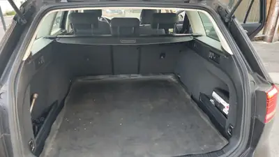 VW Passat Variant 1.6 TDI Business Line — Breaks fiable, entretien complet, MFK neuf — détail