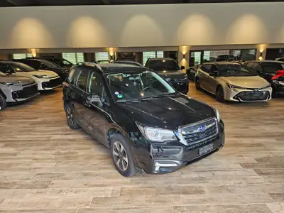 Subaru Forester 2.0i Swiss Plus — SUV familial essence, première main, attelage 2000 kg — Detail