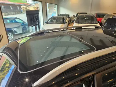 Subaru Forester 2.0i Swiss Plus — SUV familial essence, première main, attelage 2000 kg — Miniatur 26