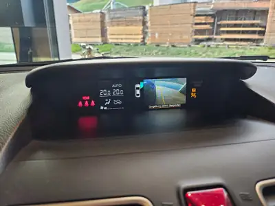 Subaru Forester 2.0i Swiss Plus — SUV familial essence, première main, attelage 2000 kg — Miniatur 29
