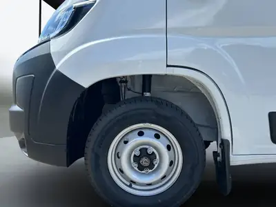 Peugeot Boxer 2.2 HDI 335 L2 — Utilitaire robuste diesel, ultra-faible kilométrage — Miniatur 16