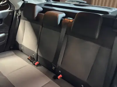 Citroën C4 Cactus 1.2 PureTech Feel — Design audacieux, consommation maîtrisée — Miniatura 9