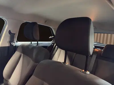 Citroën C4 Cactus 1.2 PureTech Feel — Design audacieux, consommation maîtrisée — Miniatura 16