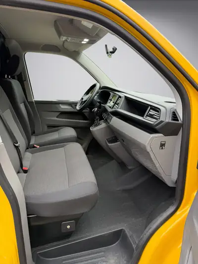 VW T6.1 2.0 TDI 150 PS — Fourgon utilitaire compact, portes coulissantes et arrière — Miniatura 12