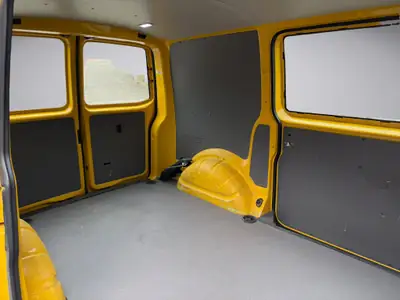 VW T6.1 2.0 TDI 150 PS — Fourgon utilitaire compact, portes coulissantes et arrière — Miniatura 19