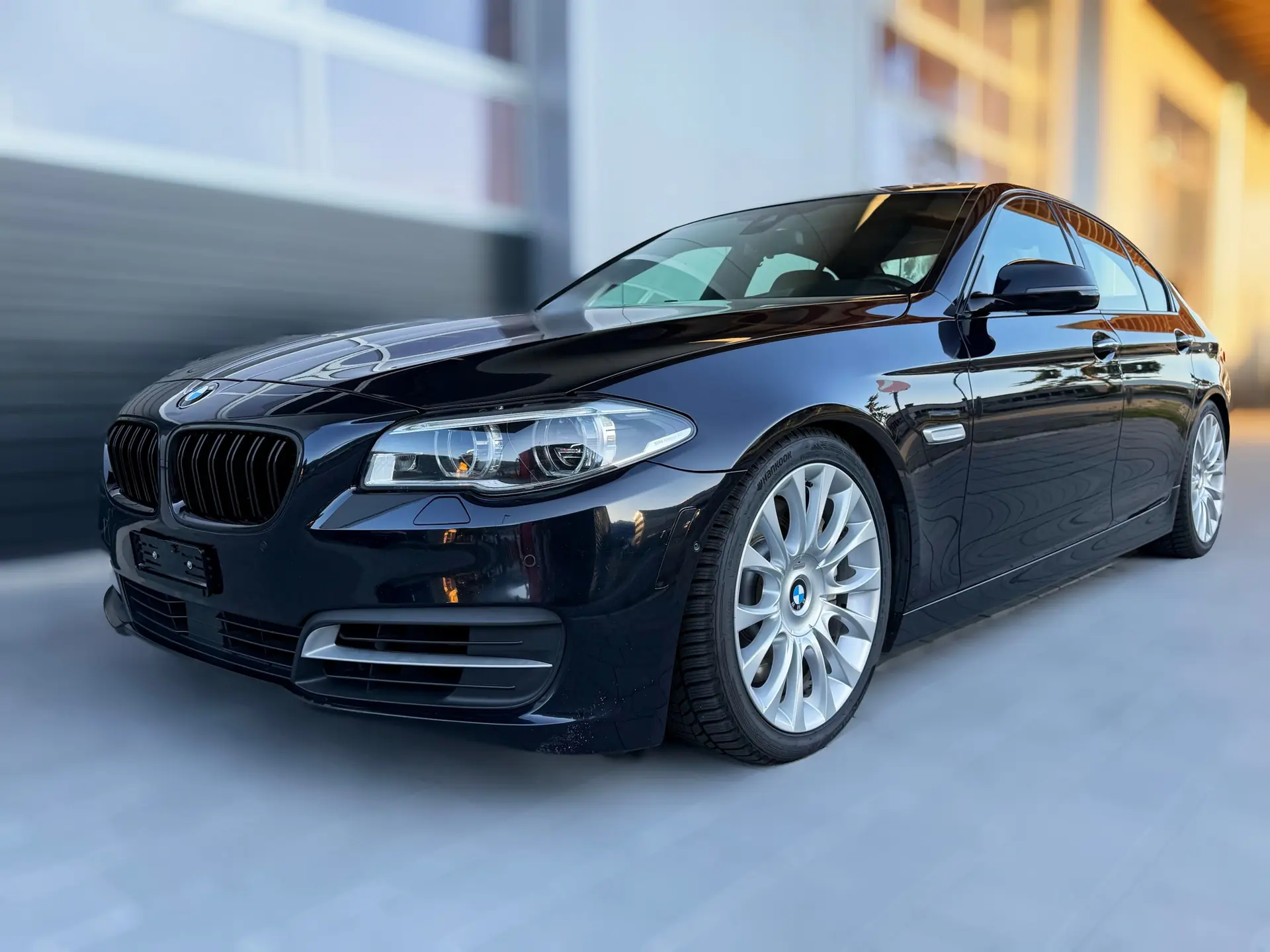 BMW 550i xDrive 2013 — Berline de prestige 449 ch, transmission intégrale
