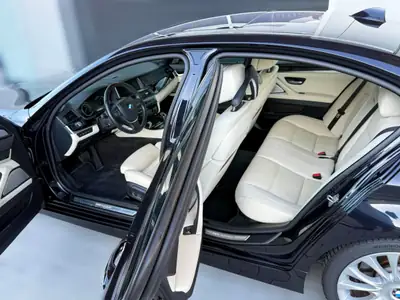 BMW 550i xDrive 2013 — Berline de prestige 449 ch, transmission intégrale — Thumbnail 12