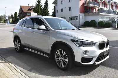 BMW X1 xDrive 18d xLine — SUV compact fiable, diesel économe — Seitenansicht
