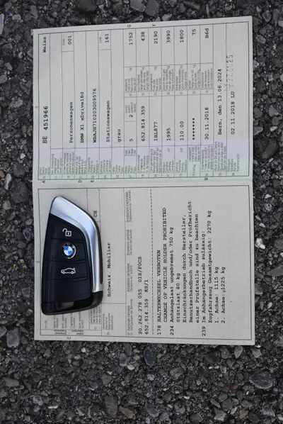 BMW X1 xDrive 18d xLine — SUV compact fiable, diesel économe — Miniatur 14