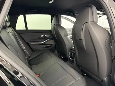 BMW M3 Touring xDrive Competition M — 530 ch, Garantie constructeur, Première main — Miniature 8