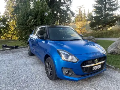 Suzuki Swift 1.2 4x4 Hybride — Citadine agile et écologique avec transmission intégrale — Außenansicht