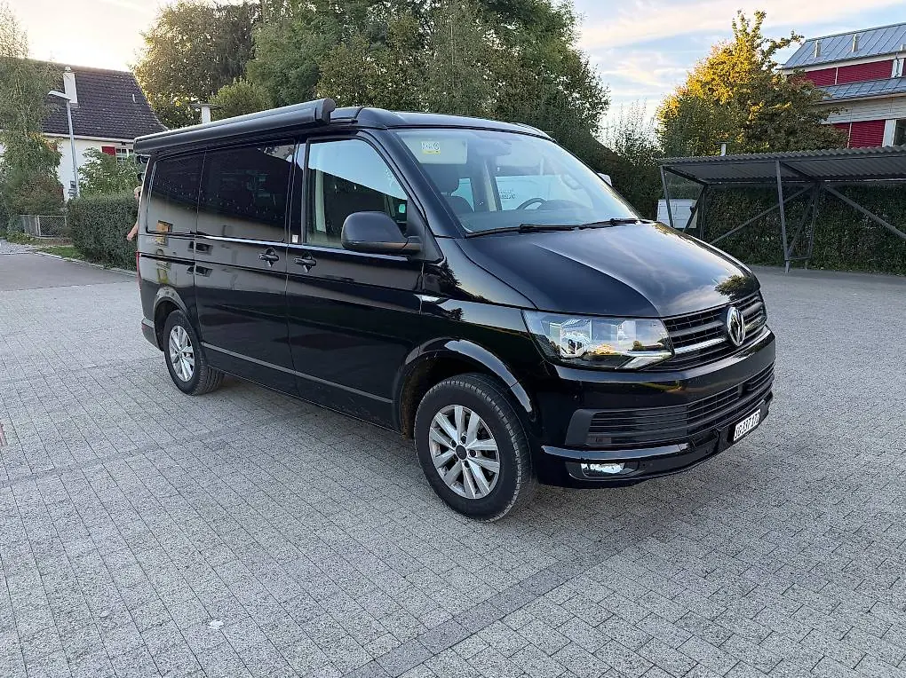 VW T6 California Beach — Le camping-car polyvalent, 7 places, diesel efficace