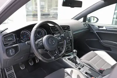 VW Golf 2.0 TSI R 4Motion ABT 360 PS — Berline sportive tunée, transmission manuelle — Miniatura 9