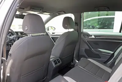 VW Golf 2.0 TSI R 4Motion ABT 360 PS — Berline sportive tunée, transmission manuelle — Miniatura 18