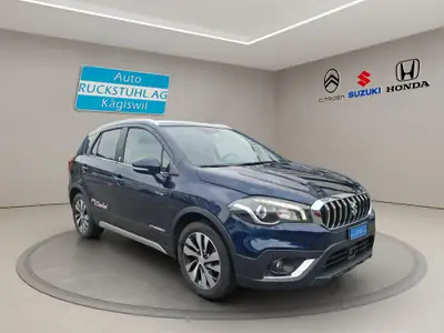 Suzuki SX4 S-Cross 1.4T Compact Top 4x4 — SUV complet avec transmission automatique et 4 roues motrices — Seitenansicht