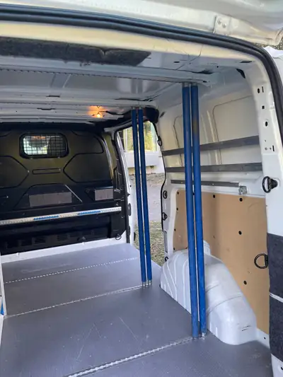 Ford Transit Custom 2.0 TDCi 105 — Utilitaire fiable, première main, fraîchement révisé — dettaglio