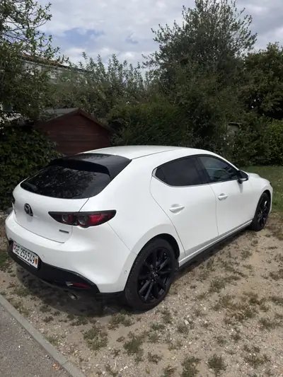 Mazda 3 2.0 180 Revolution AWD — Berline dynamique hybride mild, traction intégrale et faible kilométrage — detail