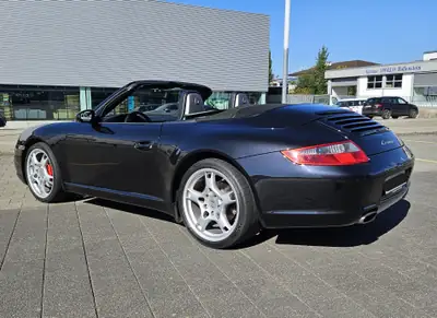 Porsche 911 3.6 Carrera Cabrio — Roadster mythique, 325 ch, 122'000 km — side view