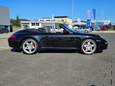 Porsche 911 3.6 Carrera Cabrio — Roadster mythique, 325 ch, 122'000 km — rear view