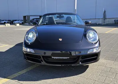 Porsche 911 3.6 Carrera Cabrio — Roadster mythique, 325 ch, 122'000 km — dashboard