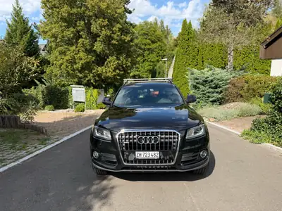 Audi Q5 2.0 TDI Quattro S-Tronic — SUV allemand robuste, sans sinistre — Heckansicht