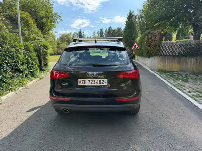 Audi Q5 2.0 TDI Quattro S-Tronic — SUV allemand robuste, sans sinistre — Miniatur 7