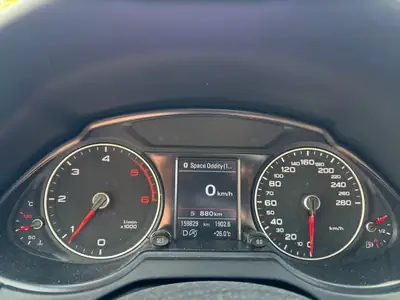 Audi Q5 2.0 TDI Quattro S-Tronic — SUV allemand robuste, sans sinistre — Miniatur 10