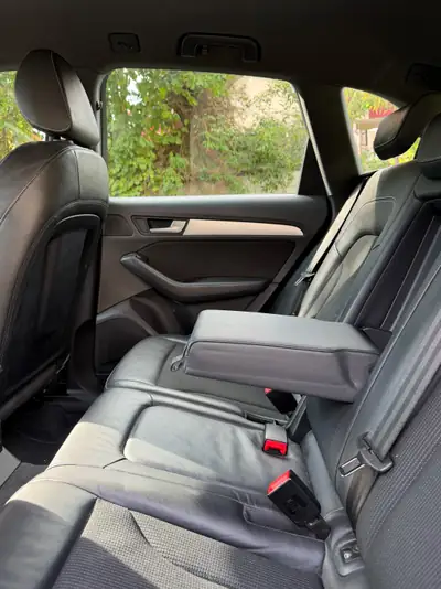 Audi Q5 2.0 TDI Quattro S-Tronic — SUV allemand robuste, sans sinistre — Miniatur 14