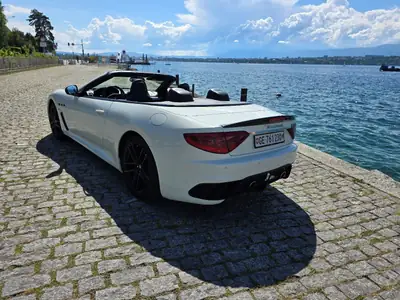 Maserati GranCabrio 4.7 V8 MC — Cabriolet sportif légendaire, 46'900 km seulement — interior