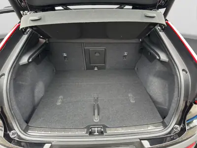 Volvo C40 Recharge P8 Twin AWD — SUV électrique 408 ch, service gratuit jusqu'en 2032 — Miniatur 15