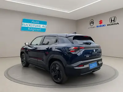 Suzuki e-Vitara Piz Sulai 4x4 — SUV électrique 184 ch, ultra-basse consommation — Armaturenbrett