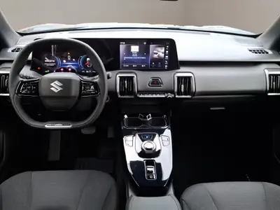 Suzuki e-Vitara Piz Sulai 4x4 — SUV électrique 184 ch, ultra-basse consommation — Miniatur 9