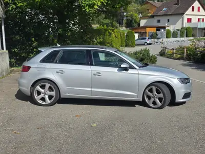 Audi A3 1.8 T FSI Ambition — Berline dynamique, entretien récent, MFK 09/2026 — Heckansicht