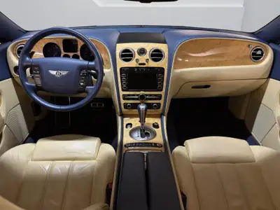 Bentley Continental GT 6.0 — Coupé Gran Turismo de prestige, 26 471 km seulement — Miniature 11