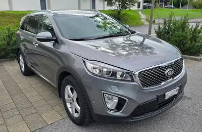 Kia Sorento 2.2 CRDi Style 7 places — SUV diesel robuste, 119'000 km, sans sinistre — vista esterna