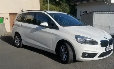 BMW 218 Gran Tourer xDrive — Monospace 7 places, diesel économe et traction intégrale — Außenansicht